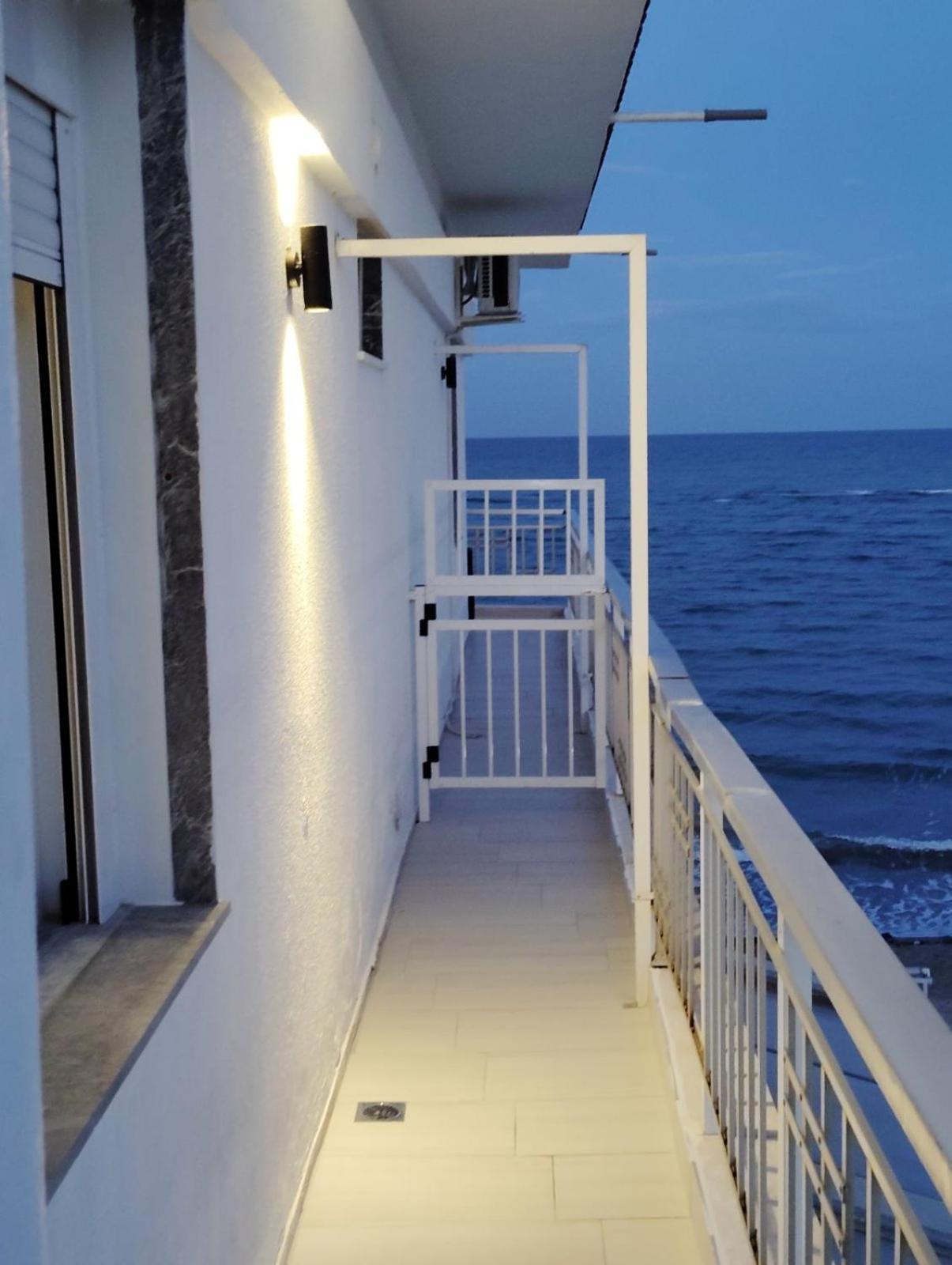 Gold Sand Apartments Paralia Katerinis Exterior photo