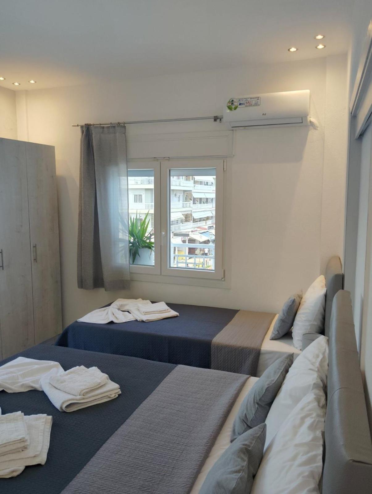 Gold Sand Apartments Paralia Katerinis Exterior photo