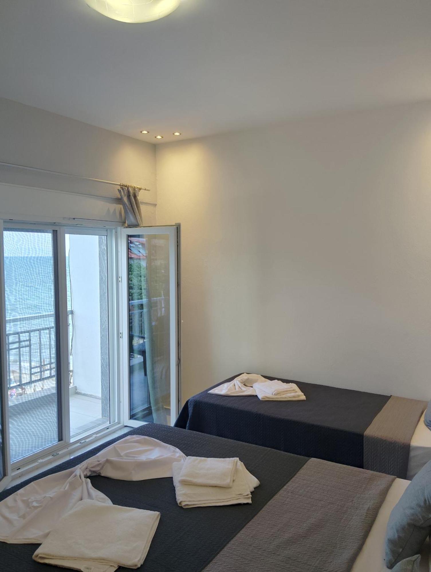 Gold Sand Apartments Paralia Katerinis Exterior photo